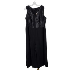 BLOOMCHIC 14-16 1X Plus black sleeveless pockets and V neck jumpsuit NEW B105